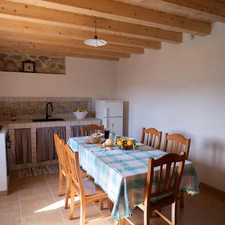 Holiday home Borgo Maria Rosa San Salvatore di Fitalia